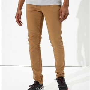 American eagle slim straight khakis